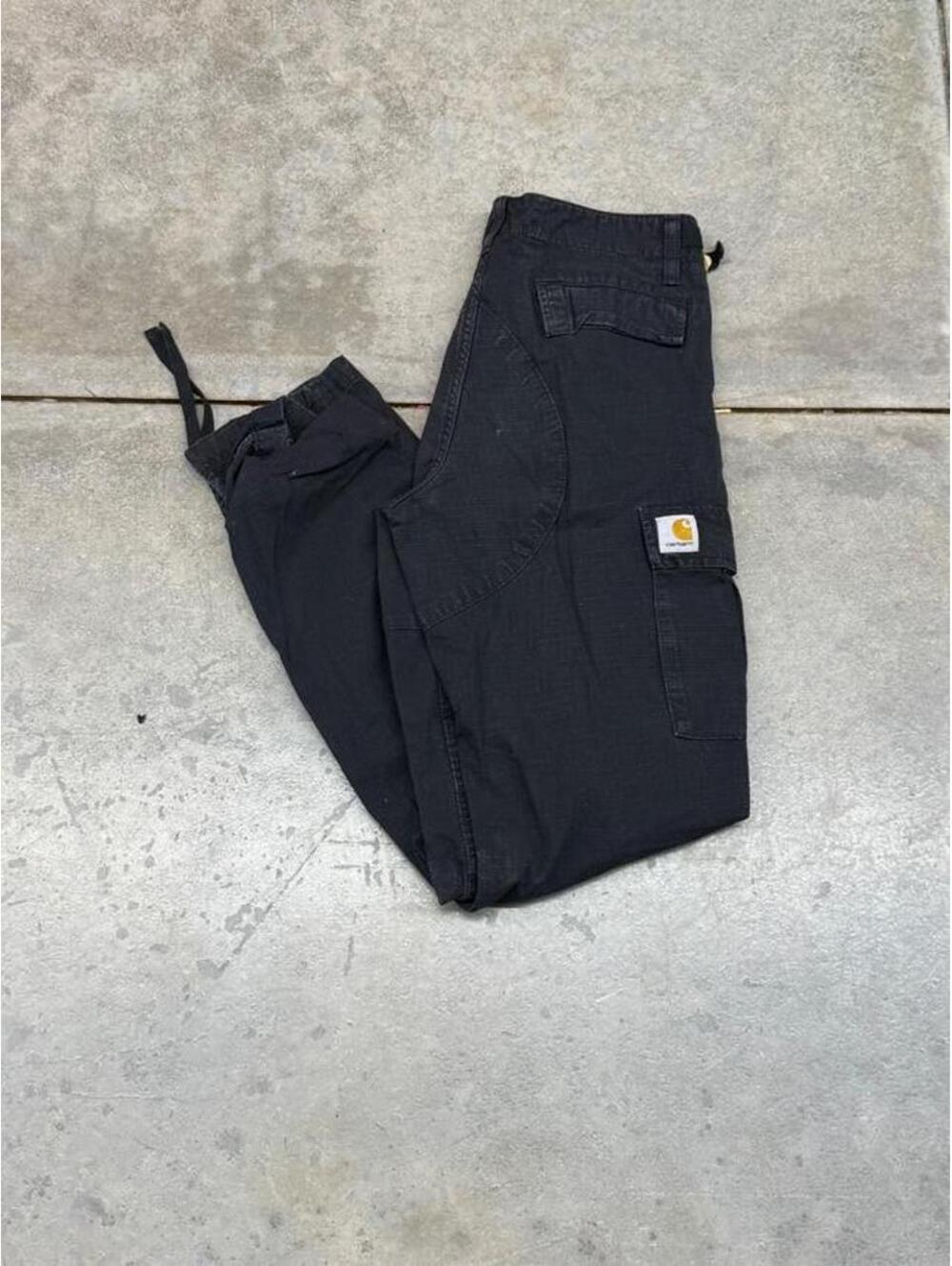 vintage carhartt faded black relaxed baggy fit cargo pants size 28 x 32